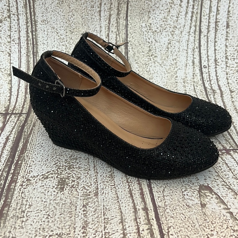 VGUC Girls size 4 Close black Round Toe Glitter Rhinestone heels pageant dress